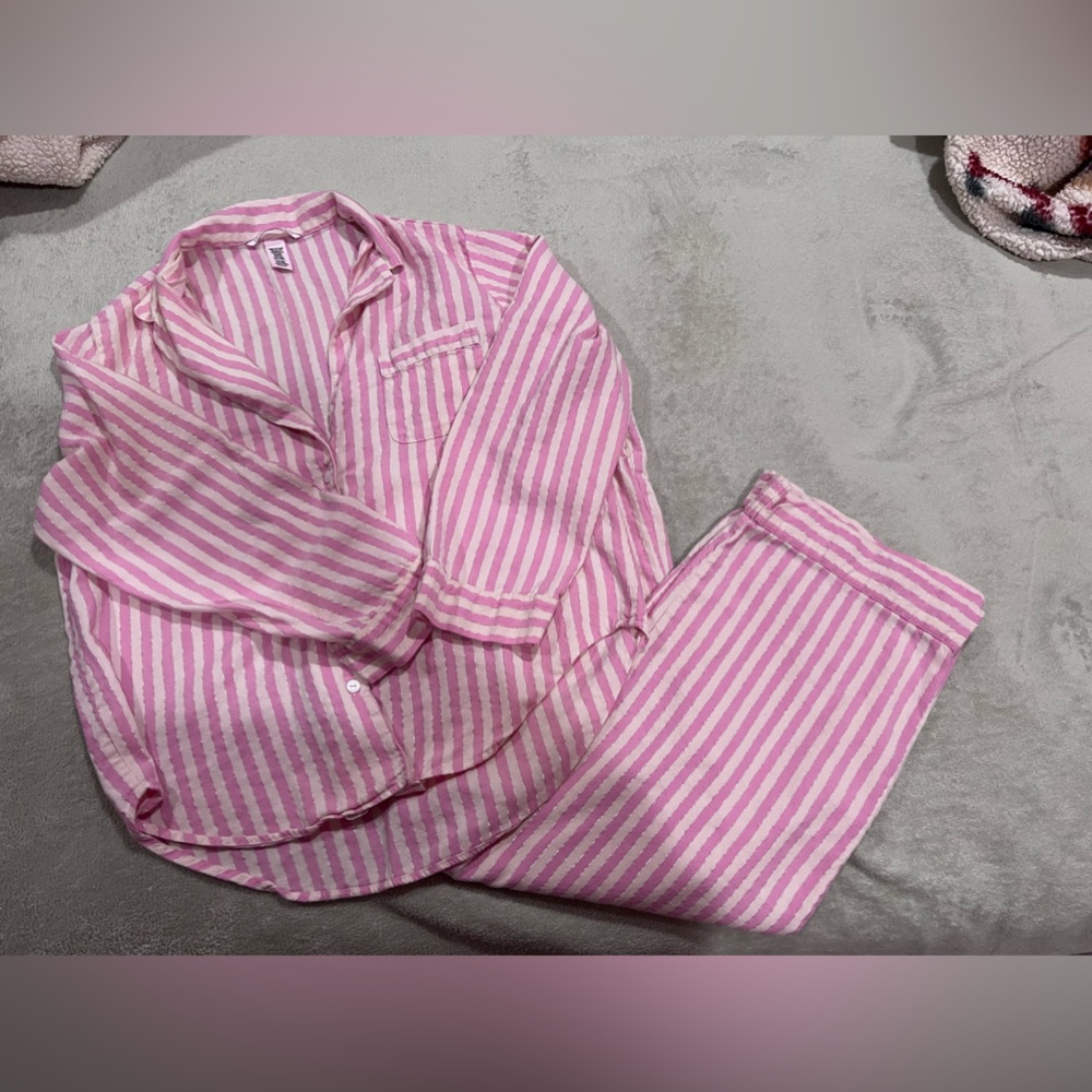 VS Pajamas